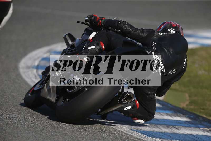 /Archiv-2024/01 26.-28.01.2024 Moto Center Thun Jerez/Gruppe schwarz-black/backside